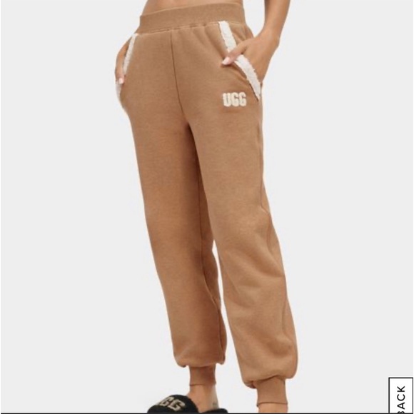 UGG Pants - NWT•UGG DAYLIN BONDED FLEECE PANTS